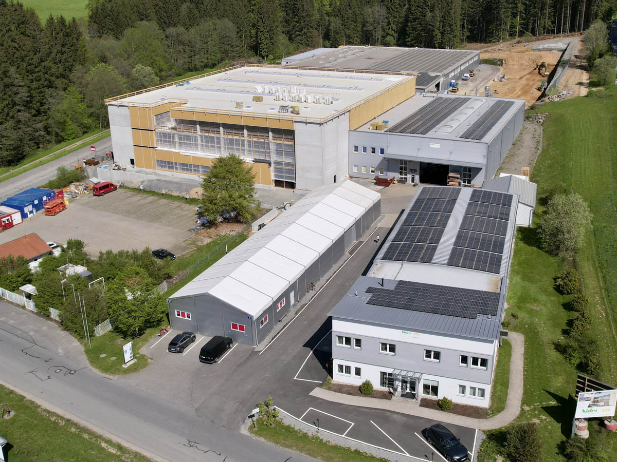 Baubegleitung eines Firmenneubaus im bayerischen Wald